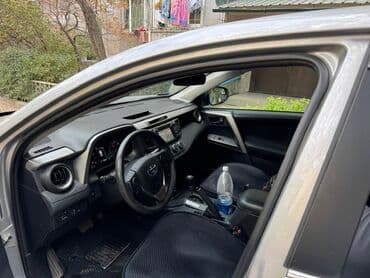 продаю тойота раф4: Toyota RAV4: 2018 г., 2.5 л, Автомат, Бензин, Кроссовер — 5