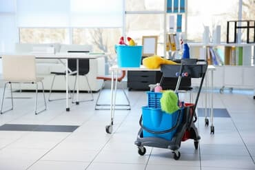 Уборка помещений, | Уборка после ремонта, Генеральная уборка, | Офисы, Квартиры, Дома