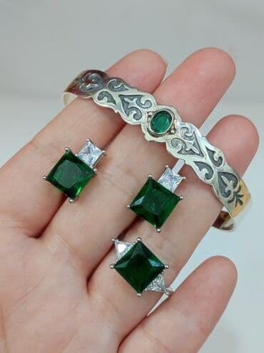 свадебные платья от производителя: Серебряный Набор+ Билерик Серебро 925 пробы Размеры имеются Набор — 4