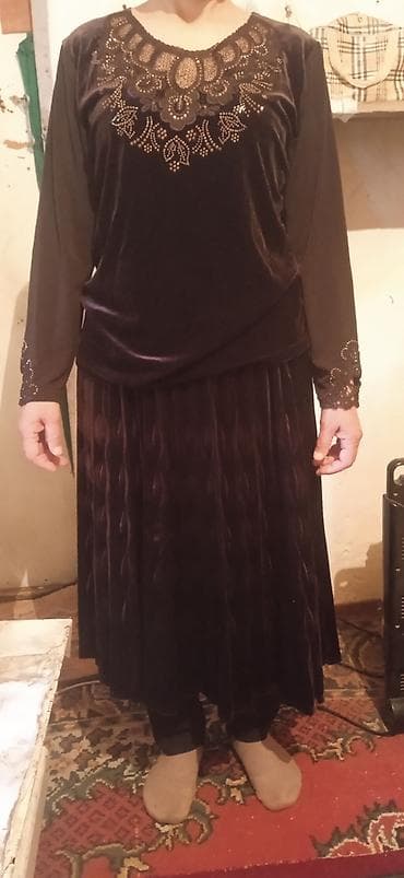 топ из бархата: Костюм с юбкой, Миди, Блузка, L — 3