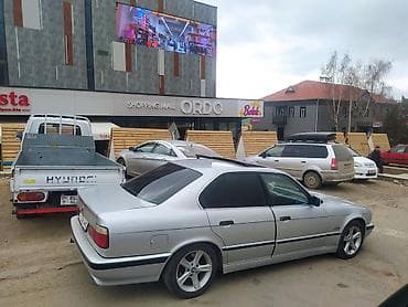 вмв е36: BMW 5 series: 1990 г., Седан — 2