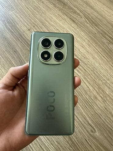 s 8: Продаю телефон 
Б/у 
Poco x7 256гб
Состояние: почти новое — 6