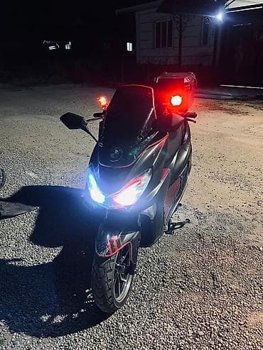 yamaha aerox 50: Макси-скутер 150 куб. см, Бензин, Б/у — 1