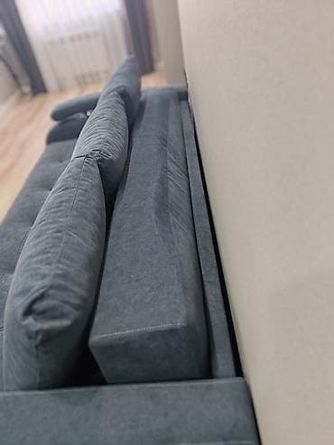 fabric case: Прямой диван, Б/у — 3