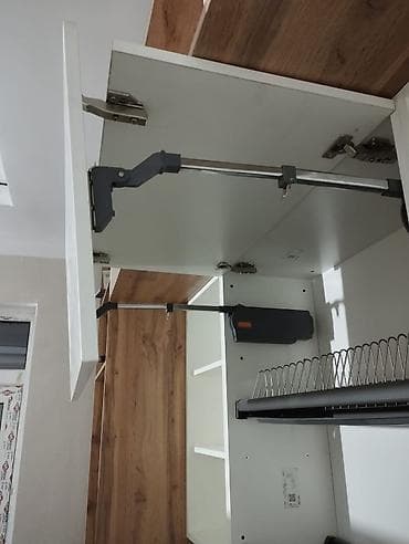 стол с ящиком: Стенка-шкаф, Тип стенки-шкафа: Модульная, Для спальни, Особенности: С рабочим столом — 9