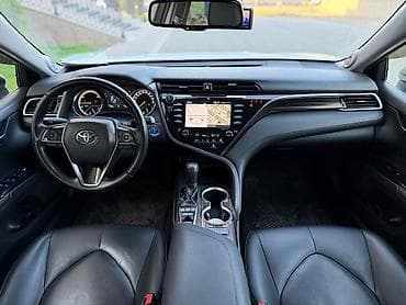 camry 5: Toyota Camry: 2017 г., Гибрид, Седан — 9
