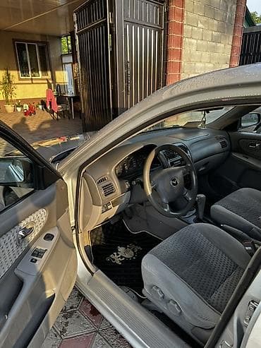 mazda 929: Mazda 626: 2001 г., 2 л, Автомат, Бензин, Седан — 6