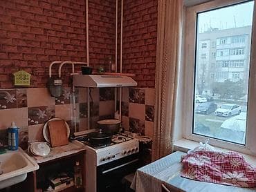 сдаю дом в покровке: 1 комната, 35 м², 105 серия, 2 этаж, Старый ремонт — 6