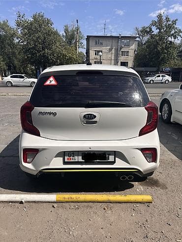 Продажа авто: Kia Morning: 2017 г., 1 л, Автомат, Бензин, Хэтчбэк — 2