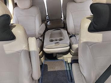 wuling mini ev: Hyundai H-1: 2009 г., 2.5 л, Автомат, Дизель, Минивэн — 1
