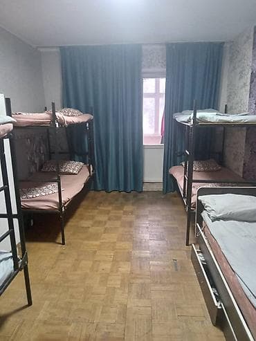 hostel: 1 комната, Душевая кабина, Постельное белье, Кондиционер — 4