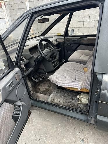 210 cdi: Renault Espace: 1990 г., 2.2 л, Механика, Бензин, Минивэн — 5