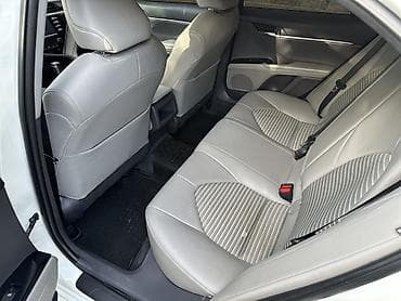 corolla 2016: Toyota Camry: 2017 г., Автомат, Бензин, Седан — 8