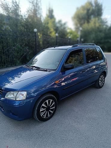Mazda Demio: 2001 г., 1.5 л, Механика, Бензин, Хэтчбэк