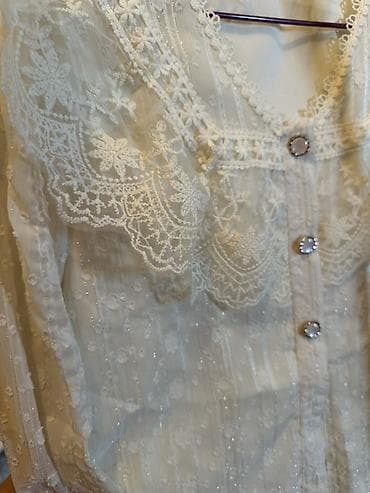 блузка с воланами: Блузка, Шифон, В цветочек, Прозрачная модель — 2