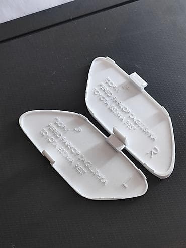 Накладка на бампер Toyota, Новый, Аналог