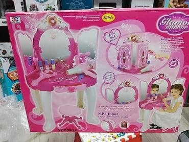 Детский игровой туалетный столик «Glamor Mirror» с зеркалом и стулом