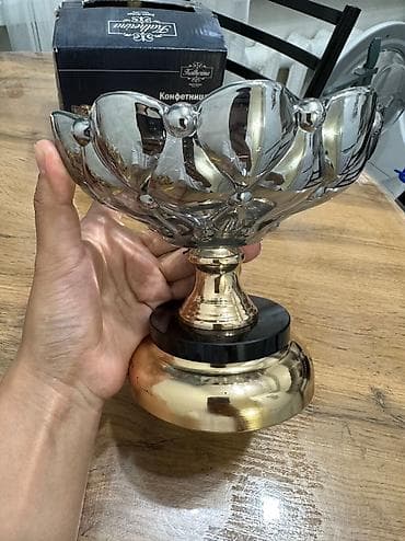 Кухонные принадлежности: Конфетница 4 шт
Цена за один шт 500с — 3