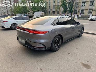Транспорт: BYD Han: 2023 г., 3 л, Автомат, Электромобиль, Седан — 4