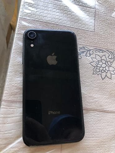 fold 3: IPhone Xr, Б/у, 128 ГБ, Черный, 79 % — 2