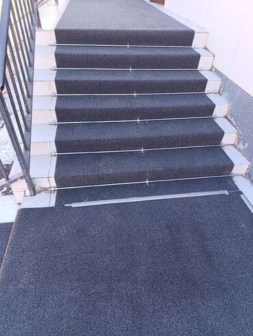 шкаф и комод с зеркалом: Искусственная трава и напольные покрытия в размеры 0.80см — 25