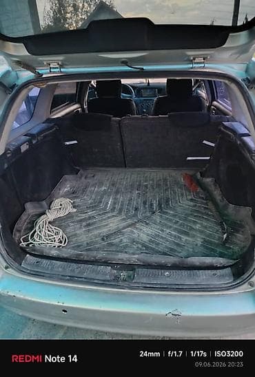 колв 3: Toyota Corolla: 2004 г., 1.6 л, Механика, Бензин, Универсал — 7