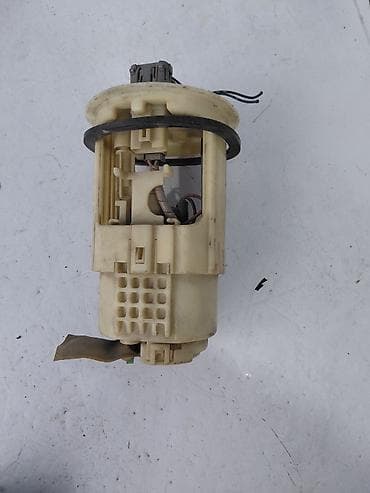 Автокосметика: Бензонасос Mitsubishi 2003 г., Б/у, Оригинал, Япония — 1