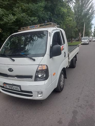 Унаа: Kia BONGO: 2019 г., 2.5 л, Кол менен иштөөчү, Дизель, Пикап — 1