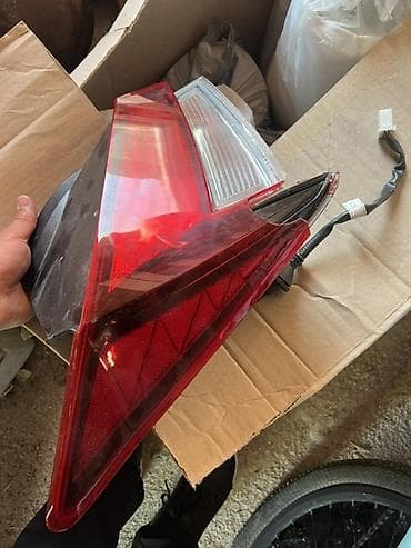 s7 fe: Задний левый Стоп фары 
Оригинал полностью работает — 4