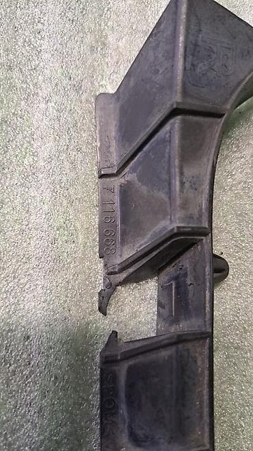 х5: Кронштейн крепления переднего крыла и бампера БМВ е53 х5 левый правый — 4