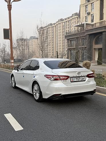 силение: Toyota Camry: 2018 г., 2.5 л, Автомат, Бензин, Седан — 4