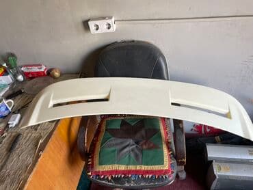 автозапчасти для форд фокус 2: Задний спойлер Ford 2014 г., Новый — 1