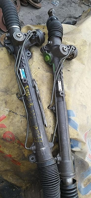 Рулевая часть: Рулевая рейка Audi Б/у, Оригинал — 1