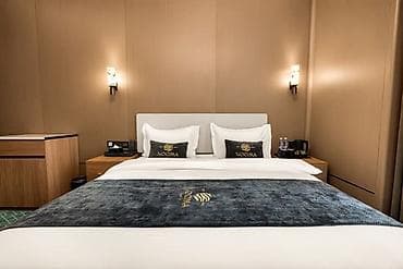 центр квартира: 1 комната, Душевая кабина, Постельное белье, Кондиционер — 1