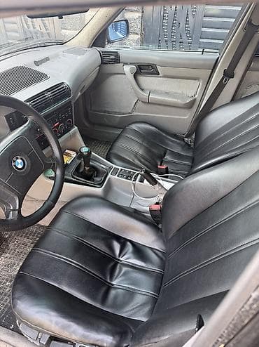 ml 270: BMW 5 series: 1991 г., 2.5 л, Механика, Бензин, Седан — 5