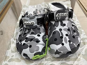 Мужская обувь: Crocs Classic в камуфляжном принте (серо‑чёрная расцветка). - Модель — 3