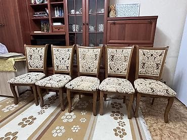 Стол жана отургуч комплекттери: Конок бөлмөсү үчүн үстөл жана отургуч, Колдонулган, Өзү алып кетүү, түсү - Алтын — 1