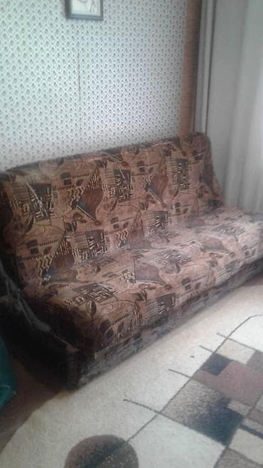 Угловые диваны: Продаются два дивана. первый уголком, раскладкной, в хорошем — 2