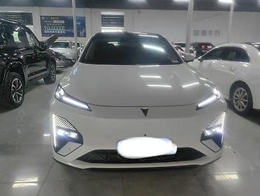 byd bot 384: Changan : 2025 г., 1.5 л, Вариатор, Гибрид, Лифтбек — 7
