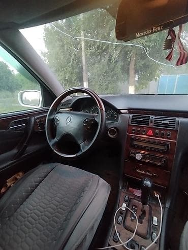 купить мерс с: Mercedes-Benz E-Class: 2000 г., 3.2 л, Автомат, Бензин, Универсал — 7