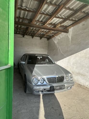 срочно продам авто в связи с переездом: Mercedes-Benz E-Class: 2000 г., 3.2 л, Автомат, Бензиновая, Седан — 2
