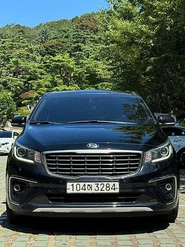 Kia Carnival: 2020 г., Минивэн