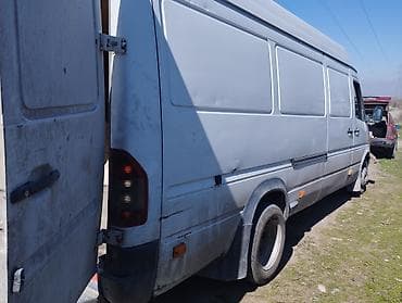капот sprinter: Легкий грузовик, Mercedes-Benz, Стандарт, 3 т, Б/у — 6