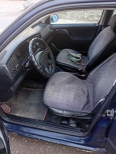 step rf3: Volkswagen Golf: 1994 г., 1.6 л, Ручные, Бензин, Хэтчбэк — 4