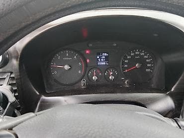 Жеңил жүк ташуучу унаа, Kia, Стандарт, 3 т, Колдонулган — 5