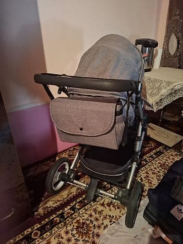 ходунок токмок: Прогулочная коляска с перекидной ручкой и большим капюшоном - Тип — 3