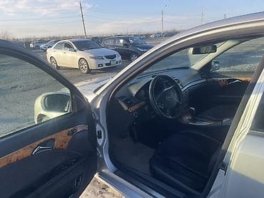 Продажа авто: Mercedes-Benz E-Class: 2002 г., 3.2 л, Автомат, Бензин, Седан — 4