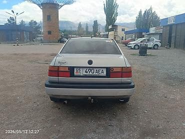 Volkswagen: Volkswagen Vento: 1993 г., 1.8 л, Механика, Бензин, Седан — 4