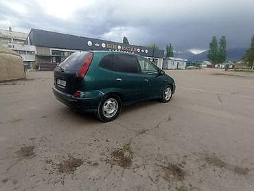 тико 2: Nissan Tino: 2001 г., 2.2 л, Кол менен иштөөчү, Дизель, Хетчбек — 6