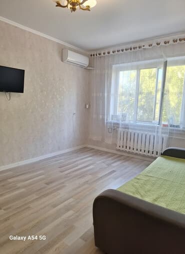 продаю дом каракол квартира: 2 бөлмө, 48 м², 105-серия, 2 кабат, Евроремонт — 1